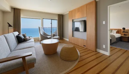 Oiso Prince Hotel Отели рядом со станцией JR oiso station