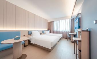 HanTing Hotel (Kaifeng Baogongci Xisi Square Night Market)