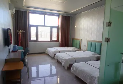 Fuyong Business Hotel Hotel dekat Huianpu Railway Station