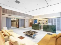Huanyue Hotel (Pingliang Xingtai Plaza)
