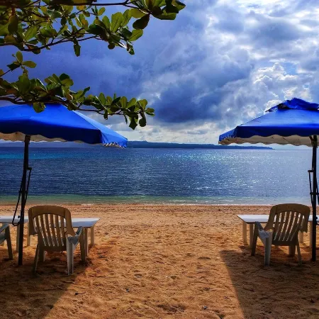 Pili Beach Resort Agmanic
