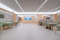 JI Hotel (Panzhihua Xueyuan Wanda Plaza) - Parkering