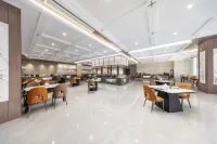 밍즈 샹춘 홀리데이 호텔 - 두장옌 롱촹 판다 밸리 지점