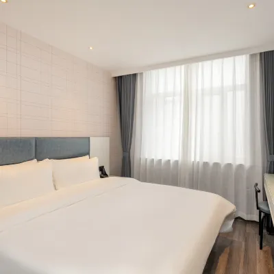 Ease Hotel (Shanghai Siping Road Tongji University) Hotels near Shimin Square