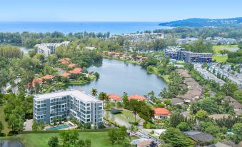 Laguna Lakeside Residences