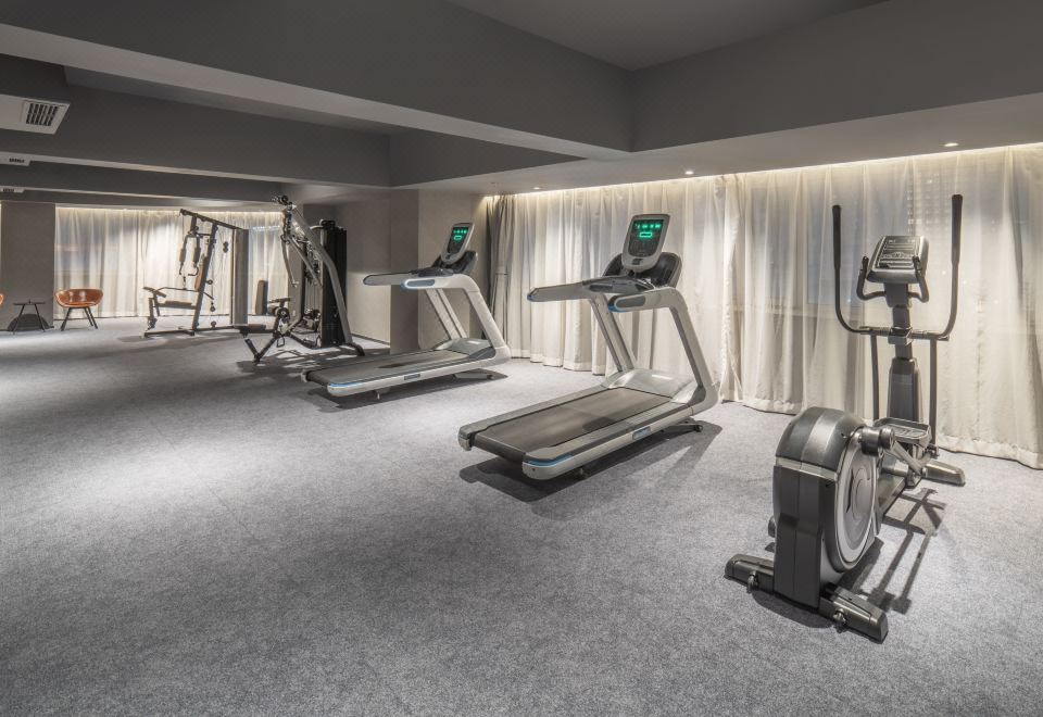 다롄 기차역 아투어 호텔