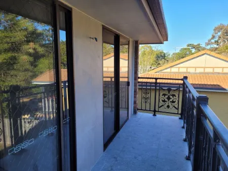 Aspley House Near Hypermarket Отели в г. Чермсайд