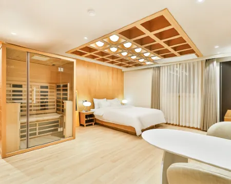 Gyeongiu Hotel  Coolstay Hotels in Gyeongju