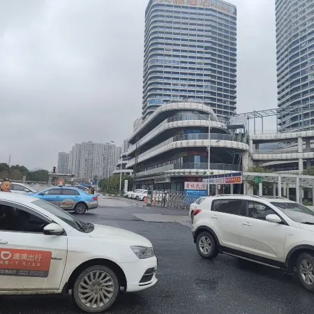 Xingyue Homestay (Chenzhou High-Speed Railway West Station)