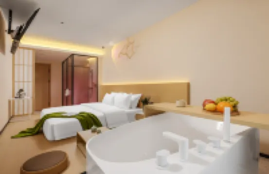 Dragon Cat Elf Hotel (Yuanrong Plaza Haohe Branch) - Parkplatz