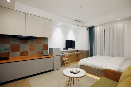 Yueshangyunjing Homestay Отели рядом с достопримечательностью «Tongliao Vocational College (Liaohe Street)»