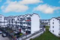 Wei Pan · Mountain River Mail Moon · Garden View Resort (Wuyuan Culture Square Store) - 3 stjerner