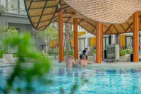 Wyndham Garden Naithon Phuket - 5-Star