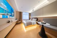 Ritz Carman Hotel (Puning Plaza Wantaihui Shopping Center) Hotel dekat Puning Railway Station