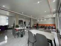 Shiju Hotel
