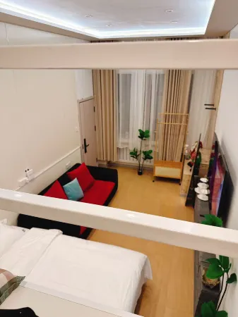 Hnmestay Courtyard Отели в г. Ичунь