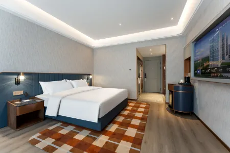 Lan 'ou International Hotel (Qingdao Golden Beach Petroleum University Branch) Отели рядом с достопримечательностью «Tangdao Bay Coastal Park»