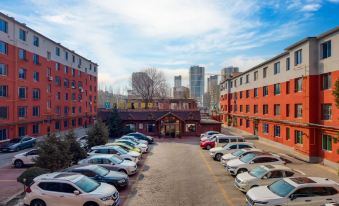 Aiju Chain Hotel (Yingkou Xuefu Road Jingangshan Branch)