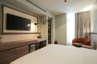 SeSaya Poshtel & Bistro - Colombo's Newest and Finest Poshtel Dorms and Rooms Hotels in Rajagiriya