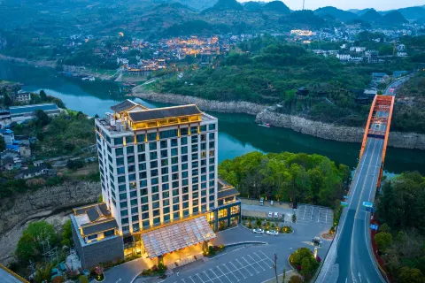 ChaXiTai Holiday Hotel in Furong Town