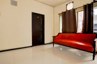 Hotel C-12 Residebce 6 Hour Stay