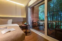 Jiayang Group, Wohong Village, Yuyao, Zhejiang, China, 450 meters north of Maohuping - شرفة