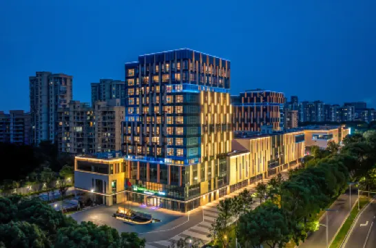 Holiday Inn Express Kunshan Yushan by IHG Hotels near Urban Ecological Forest Park