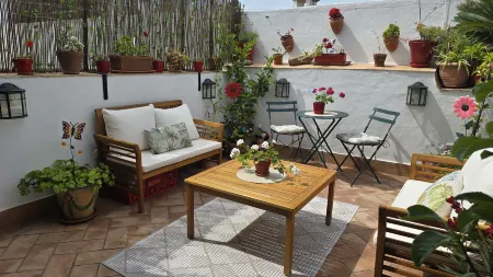 La Gitanilla Alojamiento & Encanto Jerez Отели рядом с достопримечательностью «Фортеця в Хересі-де-ла-Фронтера»