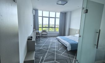 Gujing Gongjiu Gold Award Special Melody Theme Apartment Hotel