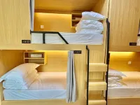 Manbu Hostel (Kashgar Donghu Park)