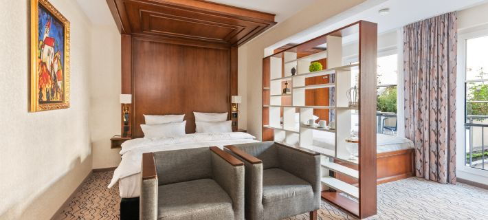 AdvaStay by KING's Hotels in München