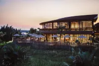 Namia River Retreat - Wellness Inclusive Resort Hôtels à proximité de : Tu Do Tham Quan Pagoda