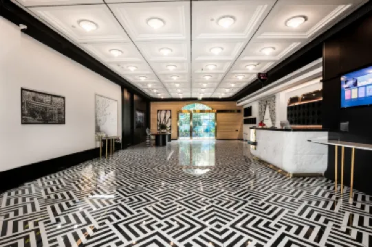 Vic Multi-Cloud Enjoy Hotel Các khách sạn ở 