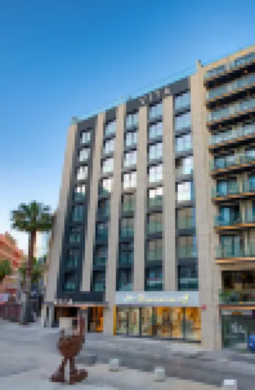 VITA Hotel & Rooftop Hotels near Jokers Family Fun