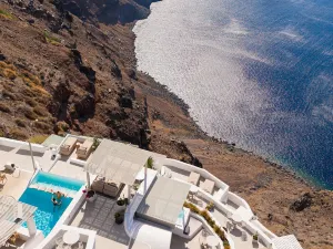 Iconic Santorini, a Boutique Cave Hotel by Sandglass