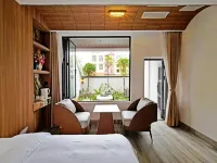 Wenshan Yunxiang Courtyard-Style Hotel - balcony