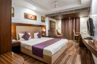 Hotel le Roi Near New Delhi Railway Station Hotels in New Delhi