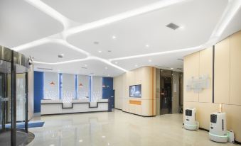 Holiday Inn Express Chongqing (Jiazhou Road Store)