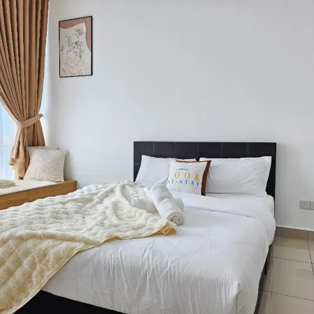 JB Town | Twin Galaxy Couple Studio | 2 pax