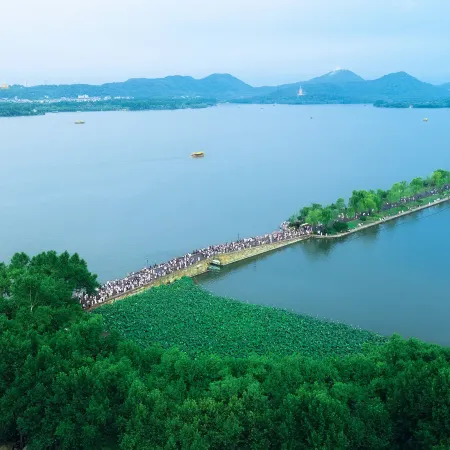 Home Selection Hangzhou West Lake Lakefront Broken Bridge Store