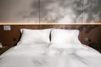 Hanshan Xiaozhu · Mountain View Boutique Stay (Huashan Scenic Area Visitor Center) - 2-Star