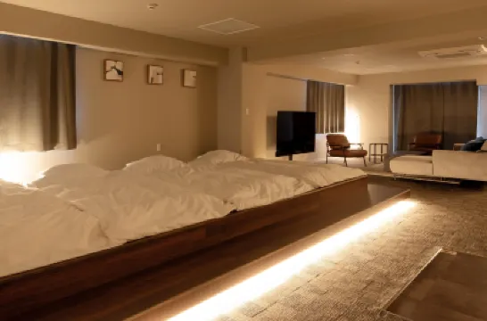 Otakibashi Pacifica Building Hotel dekat Kuil Jindai-ji