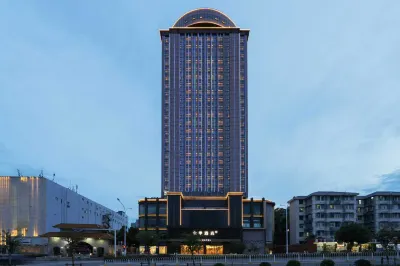 Seasons Hotel Luoyu Road, Donghu, Wuhan 武漢体院東陸上競技場周辺のホテル