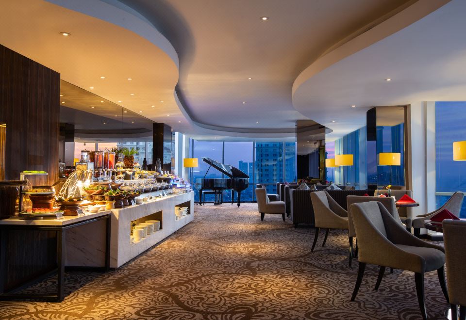 Hotel Santika Premiere Hayam Wuruk Jakarta Over view