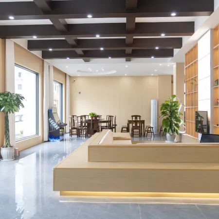 Dream Garden | Artistic Garden Resort Villa (Sanqingshan Gangshou Cable Car Store)