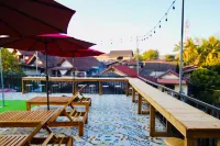 Chanthavong Hostel Hotels in 