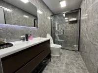 Under the black spade tree Hotels in Heishui