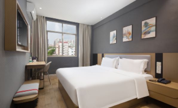 Sanya Thank U Hotel (Sanyawan Yemeng Changlang)