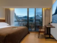 Lake Villa Yunhupan Chinese Inn (Kunming Dianchi Haigeng Dam) โรงแรมใกล้ประตูมังกรคุนหมิง