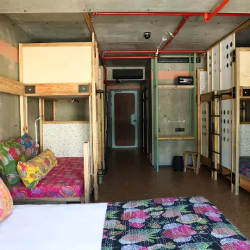 Jam Hotel Lisbon Hotels near Museu de Marinha